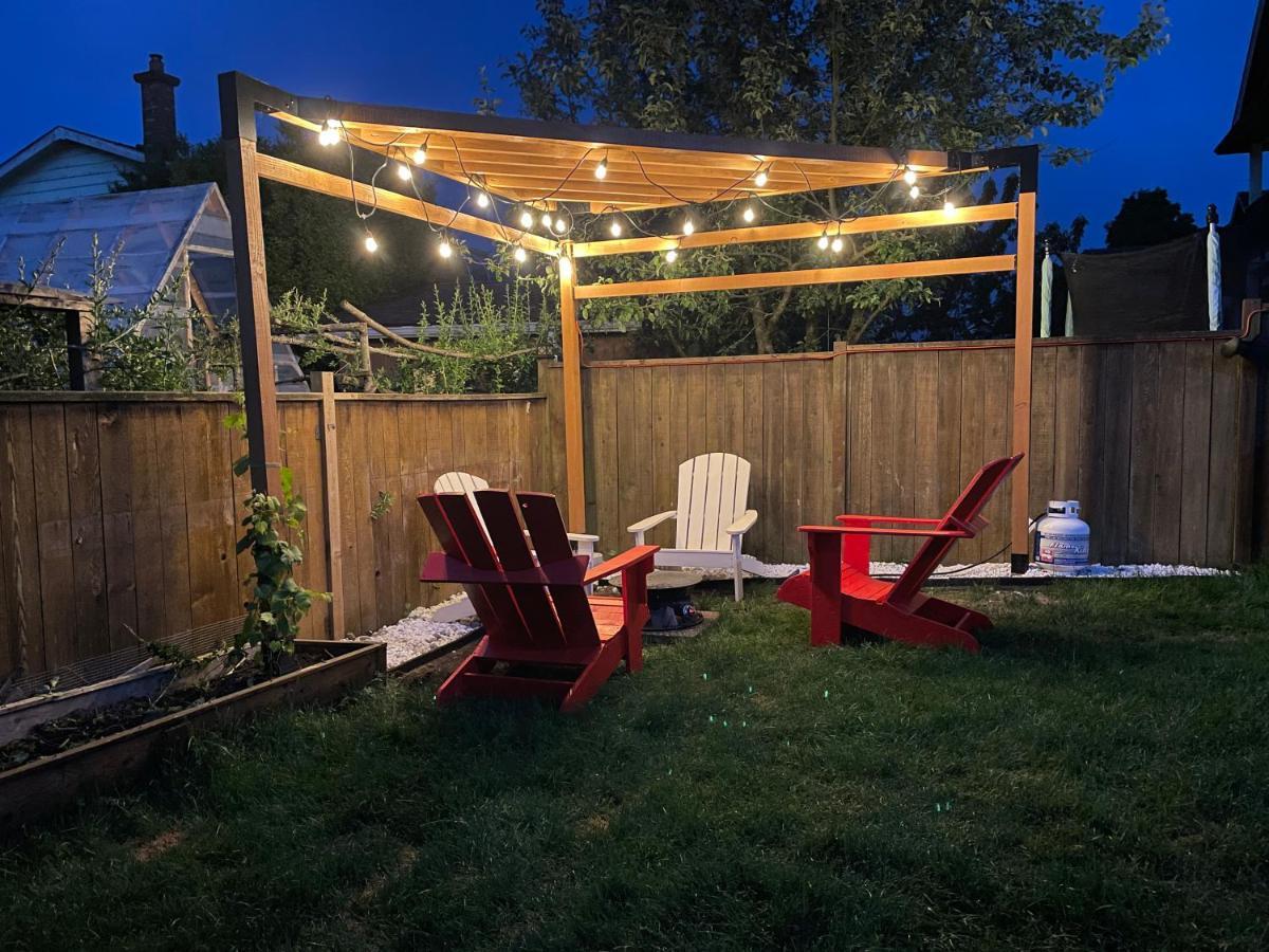 Sooke Vacation Suite Exterior photo